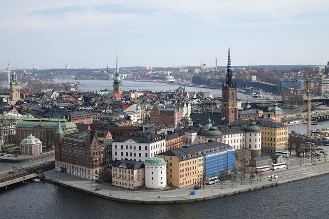 3-Hour Private Walking Tour in Stockholm - Centralplan meeting point and Stortorget Square’s color punch