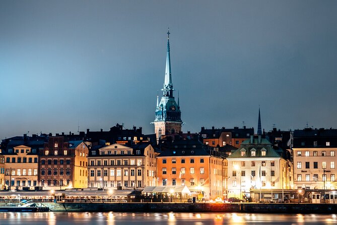 3-Hour Private Walking Tour in Stockholm - Stockholm City Hall and the three golden crowns