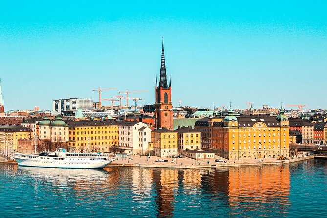 Best of Stockholm Walking Tour-3 Hours, Small Group max 10 people - From Stortorget to the Royal Palace: Symbols, Stories, and Photo Stops