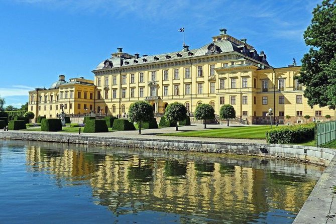 Grand Castle Tour Drottningholm and Gripsholm (private service) - A one-hour Stockholm look: culture, corners, and Swedish context