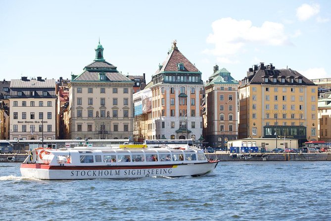 Hop-On Hop-Off Bus and Boat Ticket in Stockholm - How the 24- vs 72-hour pass changes your game plan