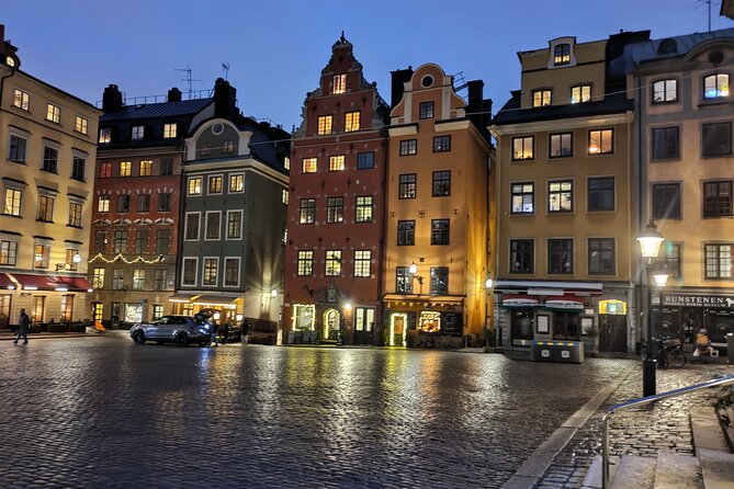 Private blood, ghosts and folklore Old Town 2h Stockholm tour - Price and what a private 90-minute tour is really buying you