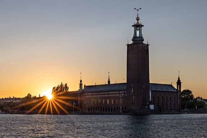 Private Golden Hour Photo Walk in Stockholm - Skeppsholmsbron to City Hall: Waterfront Light and Sunset Views