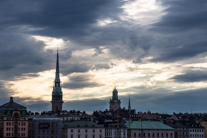 Private Photography workshop in Stockholm - Your pro photographer guide teaches you how to see, not just where to go