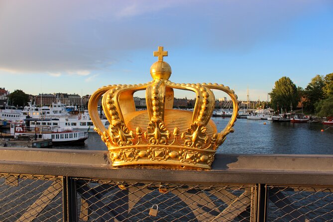 Scandinavian Art, Architecture and Design Tour in Stockholm - Kungsträdgården: Parks, Building Phases, and the Story of Falu Red
