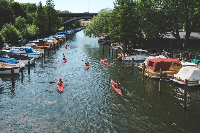 Self-Guided Kayak Adventure In Central Stockholm (One-man kayak) - Why a one-man kayak in Central Stockholm works so well