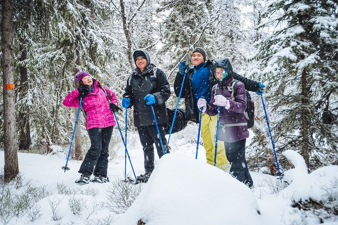 Snowshoe Winter Hike from Stockholm - Snowshoes vs. ice cleats: the day’s real decision