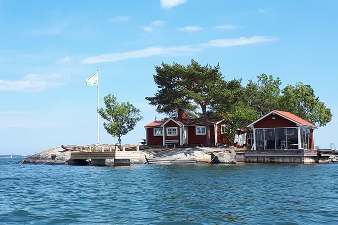 Stockholm Archipelago Kayaking Day Tour - On the Water: The Route, the Pace, and Why Small Groups Matter