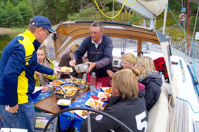 Stockholm Archipelago Sailing Day Tour - Weather reality: what to pack for an all-weathers sail