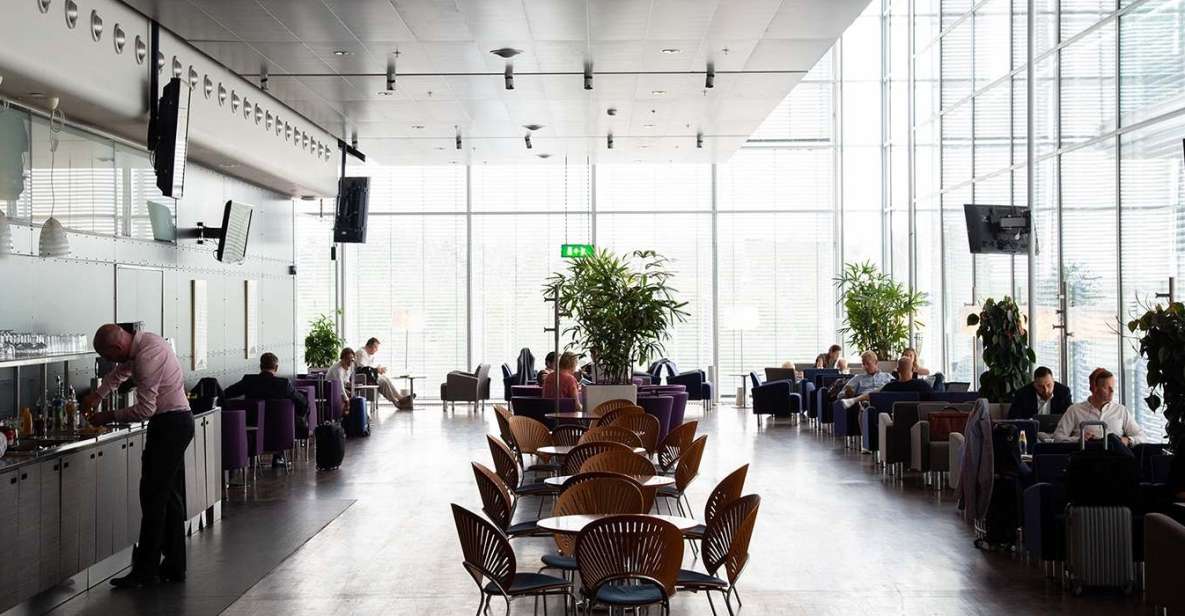 Stockholm Arlanda Airport (ARN): Premium Lounge Entry - What You Actually Get in 3 Hours: Food, Drinks, Wi‑Fi, and Seating