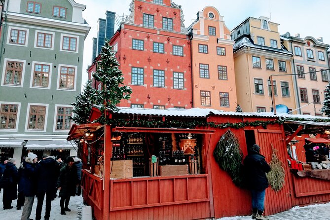 Stockholm Christmas Tour and Food Tasting Experience - Stop 5: Nybroplan Moose Family Lights and a North Pole Theme