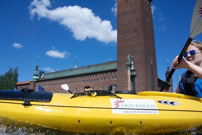Stockholm City Kayak Tour - Kayak Setup: Double Kayaks and the Partner Moment