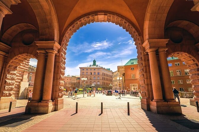 Stockholm City Tour + VAASA Museum VIP car (private service) - Panoramic sightseeing: making sense of Stockholm’s highlights fast