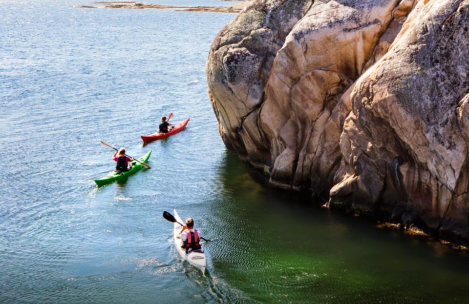 Stockholm: Full-Day Archipelago Kayaking Adventure - Key things that make this archipelago kayak day work