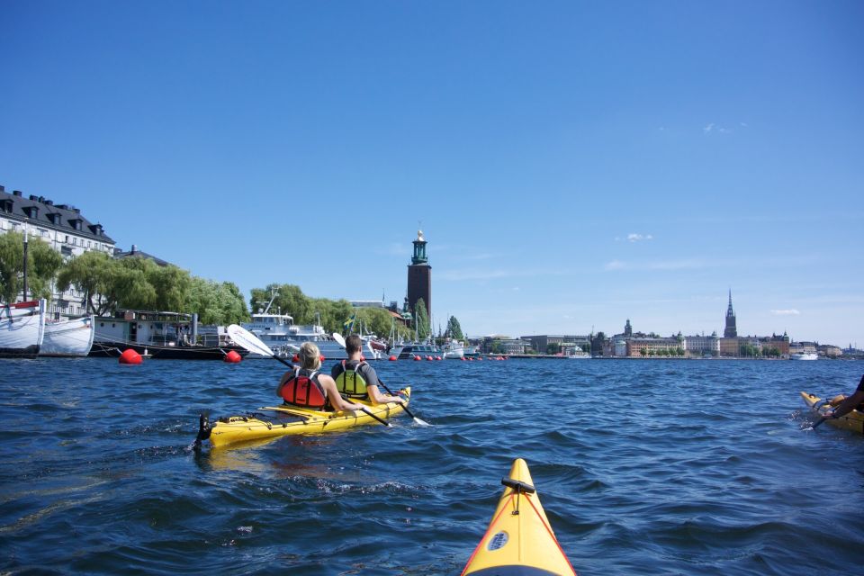 Stockholm: Guided Kayak City Tour & Optional Midsummer Meal - What actually happens during the paddle