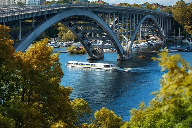Stockholm Highlights Boat Tour - Why a Stockholm highlights boat tour works so well
