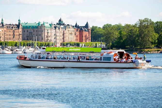 Stockholm Hop-On Hop-Off Sightseeing Cruise - Stop 1: The Royal Palace area (Kungliga Slottet)