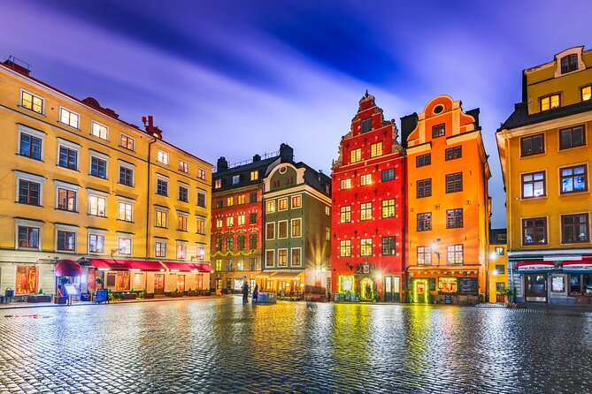 Stockholm Old Town Gamla Stan, Historic Walking Tour, Small group - German merchants, souvenir streets, and learning the street-name logic