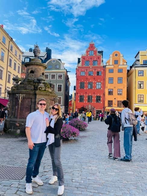 Stockholm: Old Town Guided Walking Tour (English / Deutsch) - The stories you’ll remember: the questions that make history click