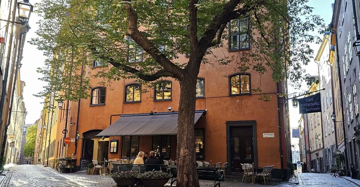 Stockholm: Old Town Walking Tour, stories and secrets - Runestone to Stortorget: how old stones explain old power