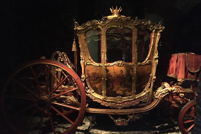 Stockholm Top attractions all-inclusive Gran Tour - Stortorget, Fika, and Gamla Stan’s Medieval Street Plan