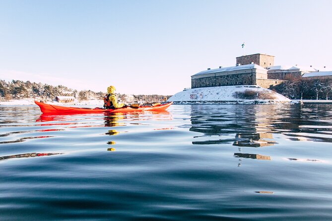 Stockholm: Winter Kayaking, Swedish Fika and hot Sauna Experience - Bogesundslandet naturreservat: horses, oaks, and the quiet side of the archipelago
