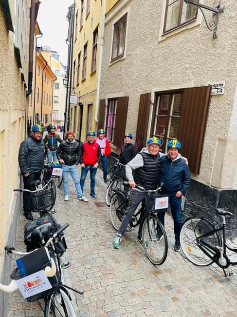 Stockholm's Best Bike Tour! (English / Deutsch) - Royal Palace and the museum belt: a quick sweep of Stockholm’s big icons