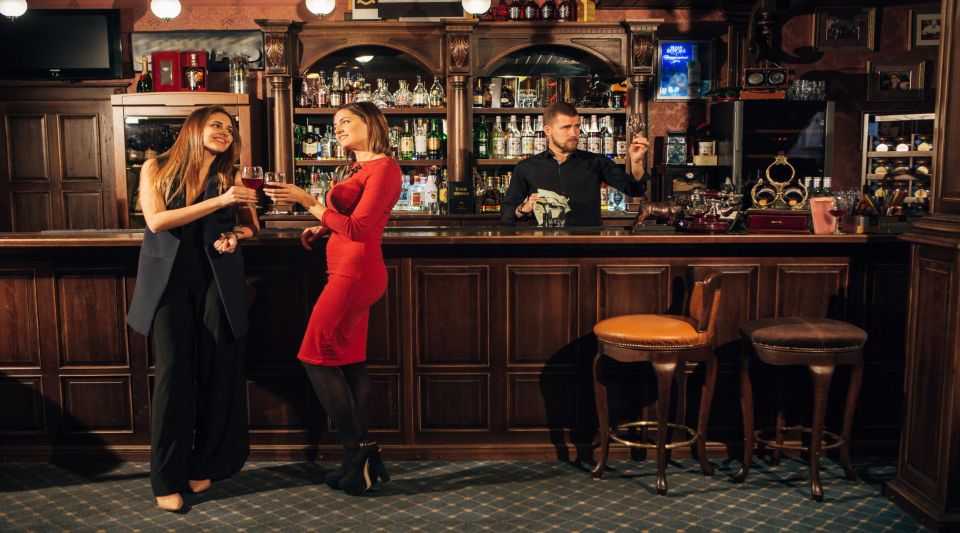 Swedish Beer Tasting Tour in Stockholm Old Town Pubs - A Beer Plan Built for Gamla Stan Nights