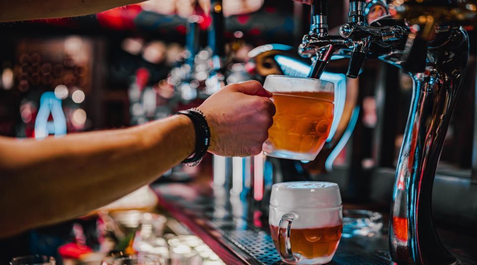 Swedish Beer Tasting Tour in Stockholm Old Town Pubs - What You’ll Learn About Swedish Brewing (Without Making It a Lecture)