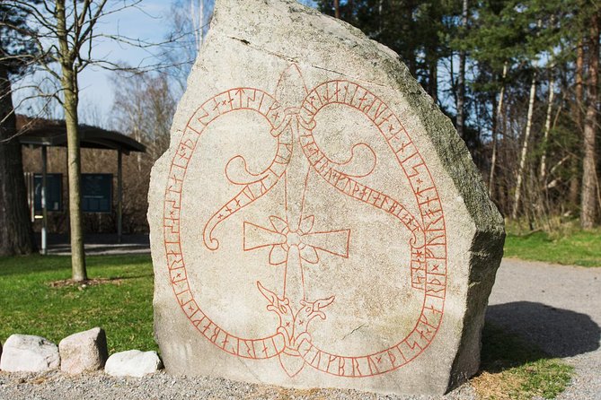 Viking History and Swedish Countryside Tour to Sigtuna & Uppsala - Sigtuna’s cobblestones: old town walking with Lake Mälaren views